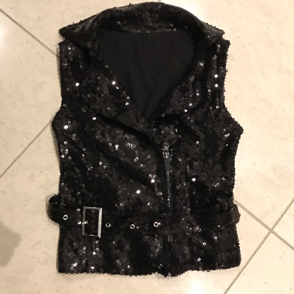 Children’s sequin vest with belt - Picture 2 of 2